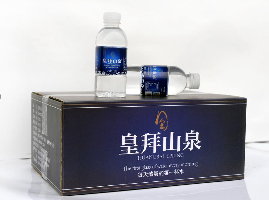 瓶装水